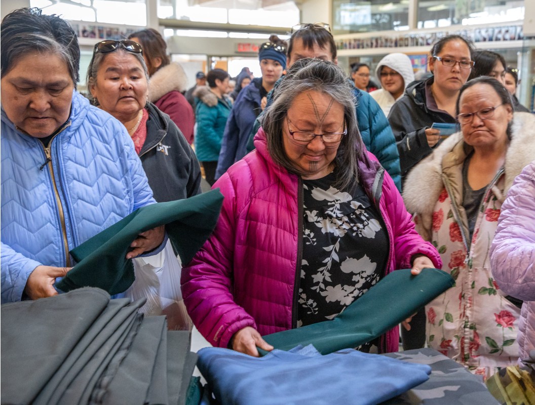 Pursuing A Sustainable Future Canada Goose Canada Goose DE